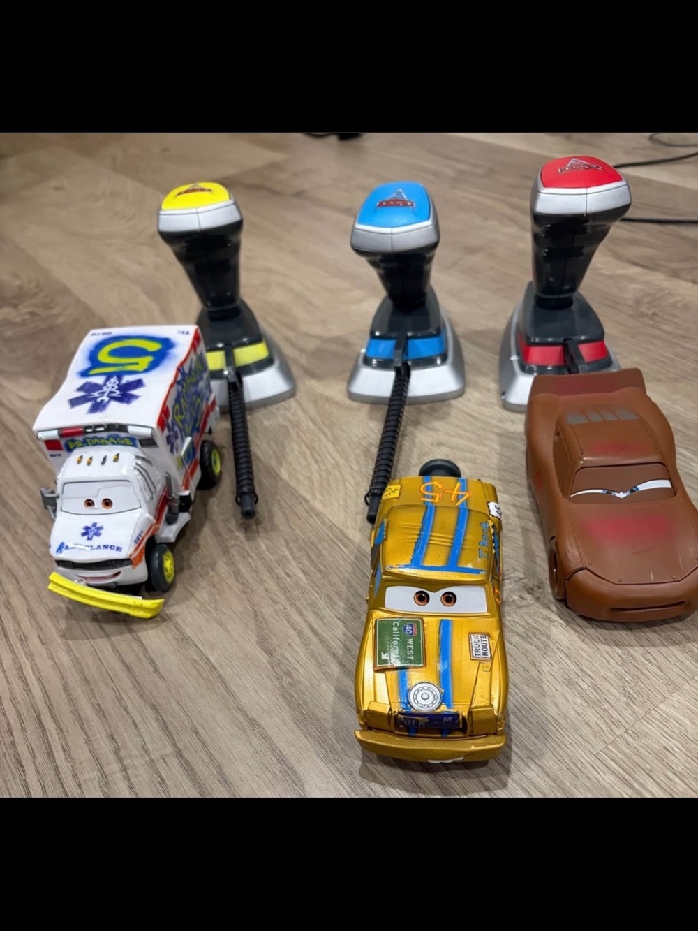 Disney Pixar Cars 3 Thunder Hollow Crazy 8's Demolition Crash Set